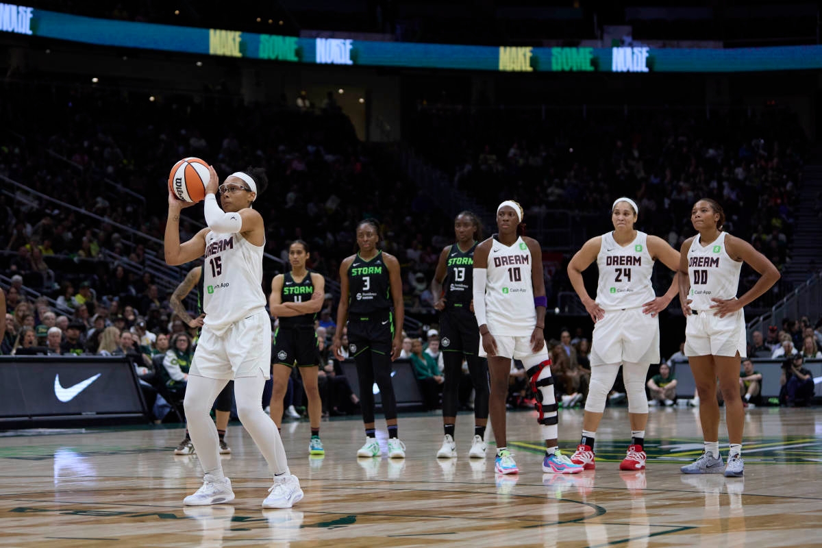 Allisha Gray Sets New Career Milestone During Dream-Storm Game