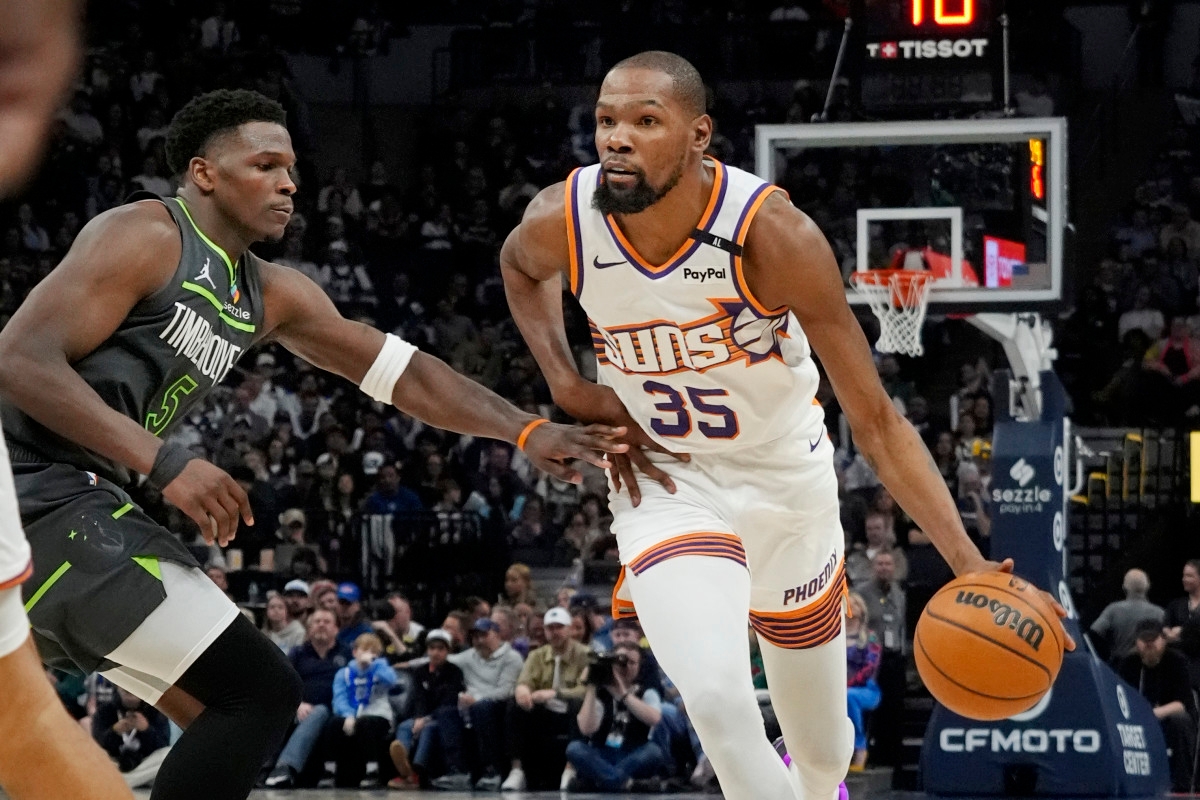 Timberwolves' 3-Time All-Star Linked as Centerpiece in Possible Kevin Durant Trade