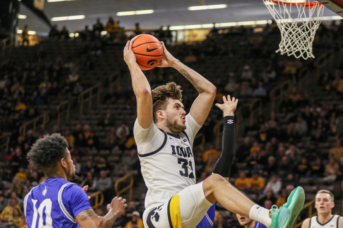 Gonzaga Basketball Top Portal Target Announces Transfer Decision