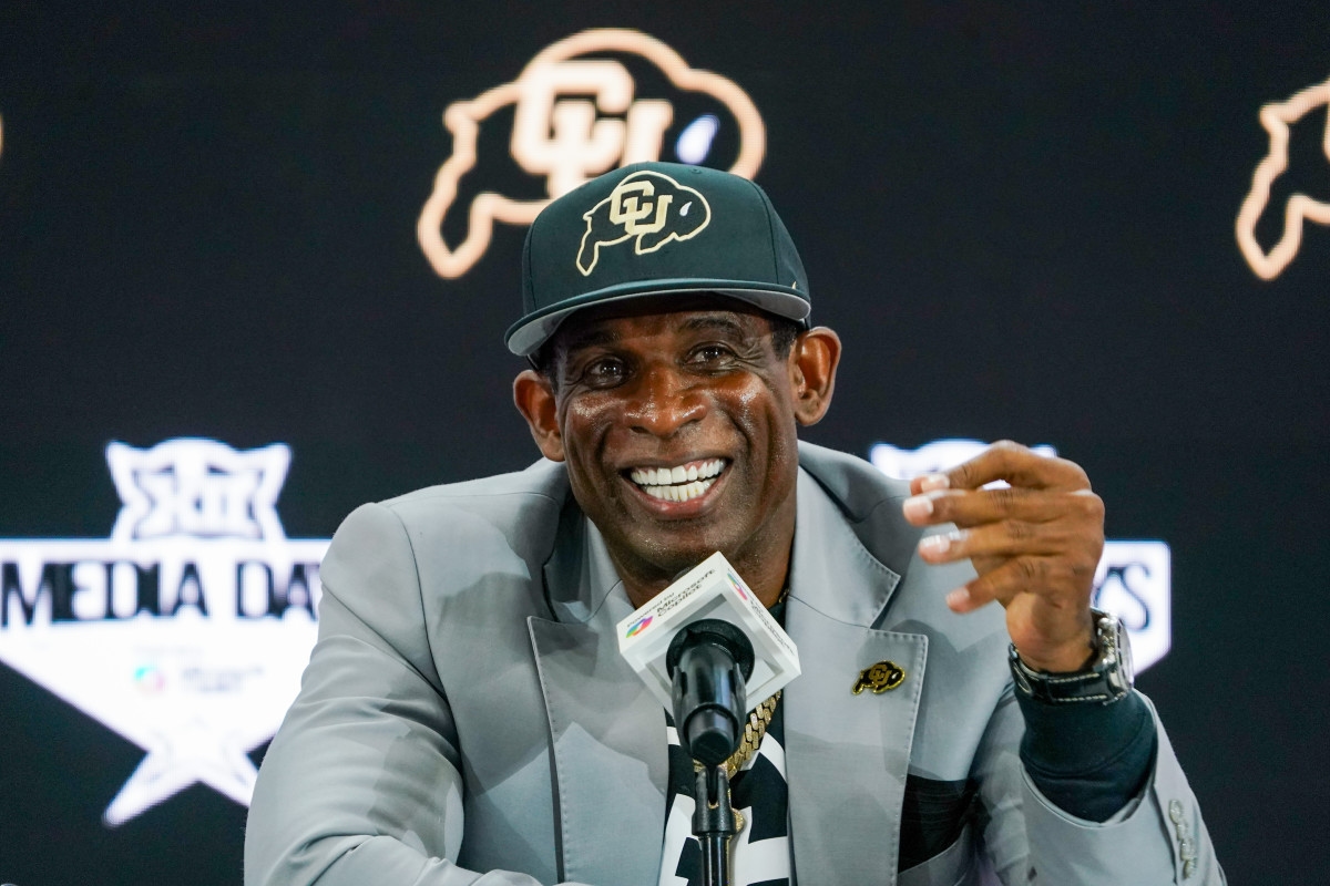 Deion Sanders Sends Bold Message on Shedeur Sanders Before Browns Start