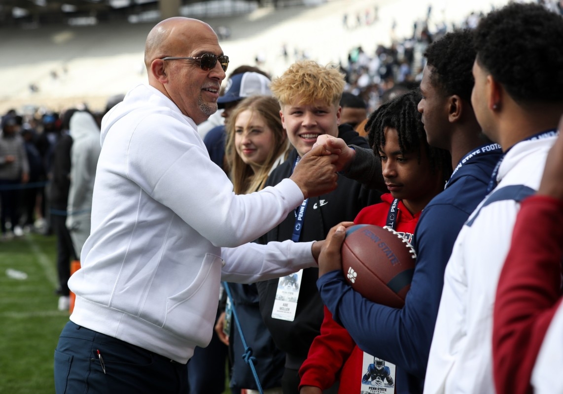 College Football Analyst Names Penn State Best Team Entering 2025 Season