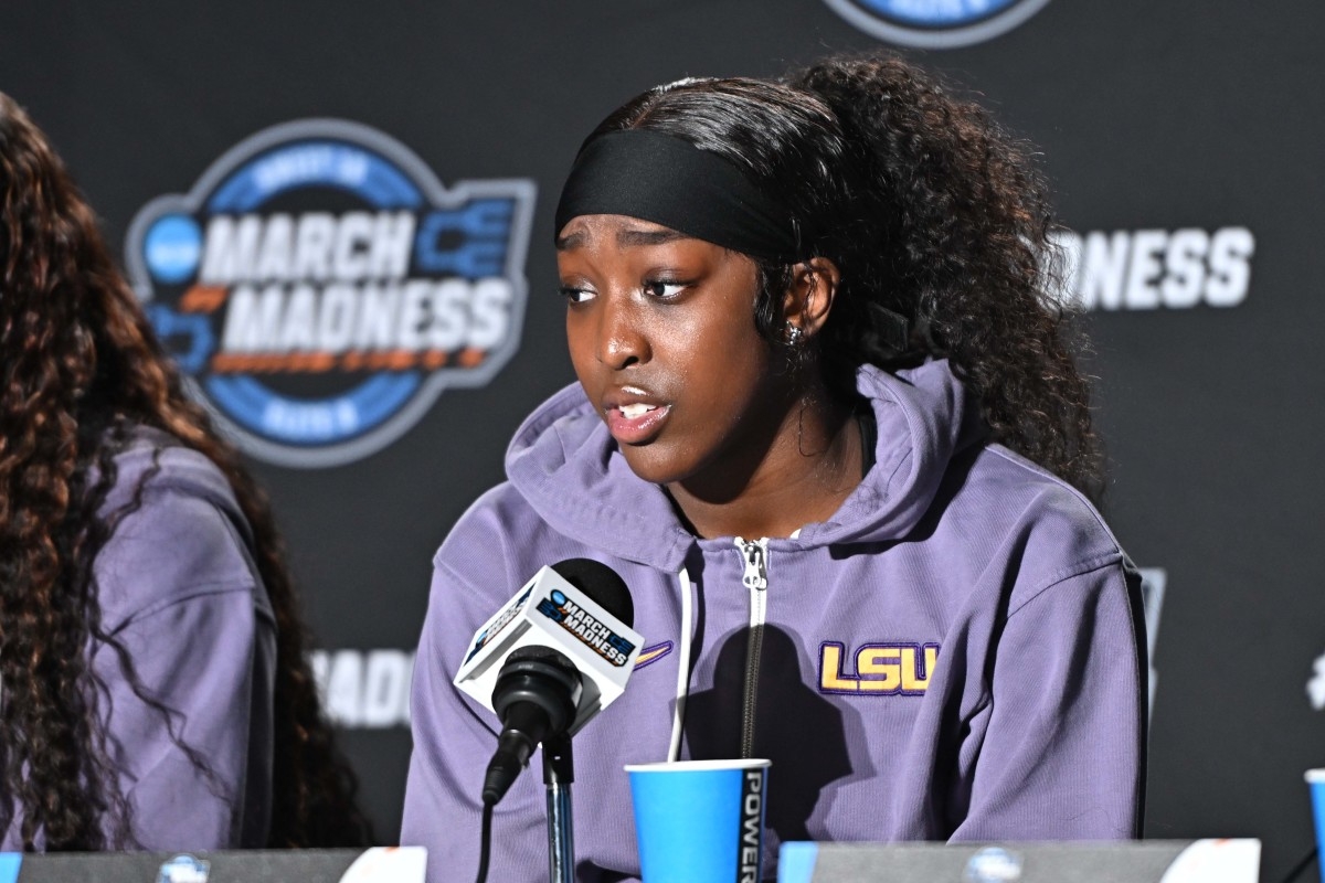 LSU Star Flau'jae Johnson Turns Heads at BET Awards