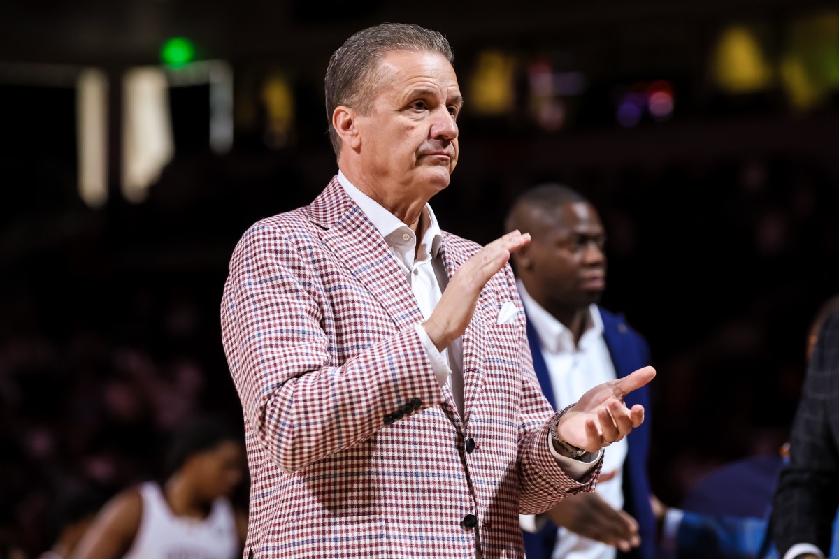 Arkansas Reacts to Big Announcement on Five-Star Commit