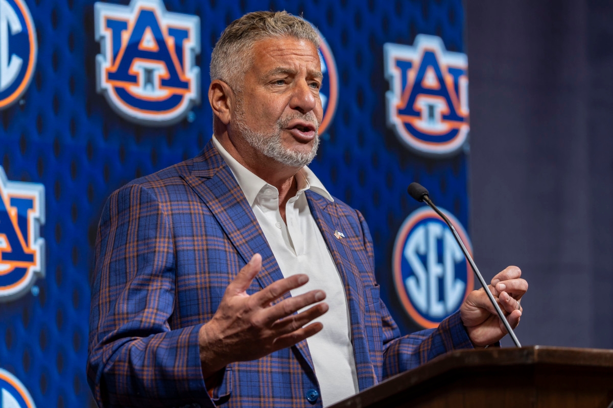 Bruce Pearl Sends Strong Message After Auburn Coach's Retirement Decision