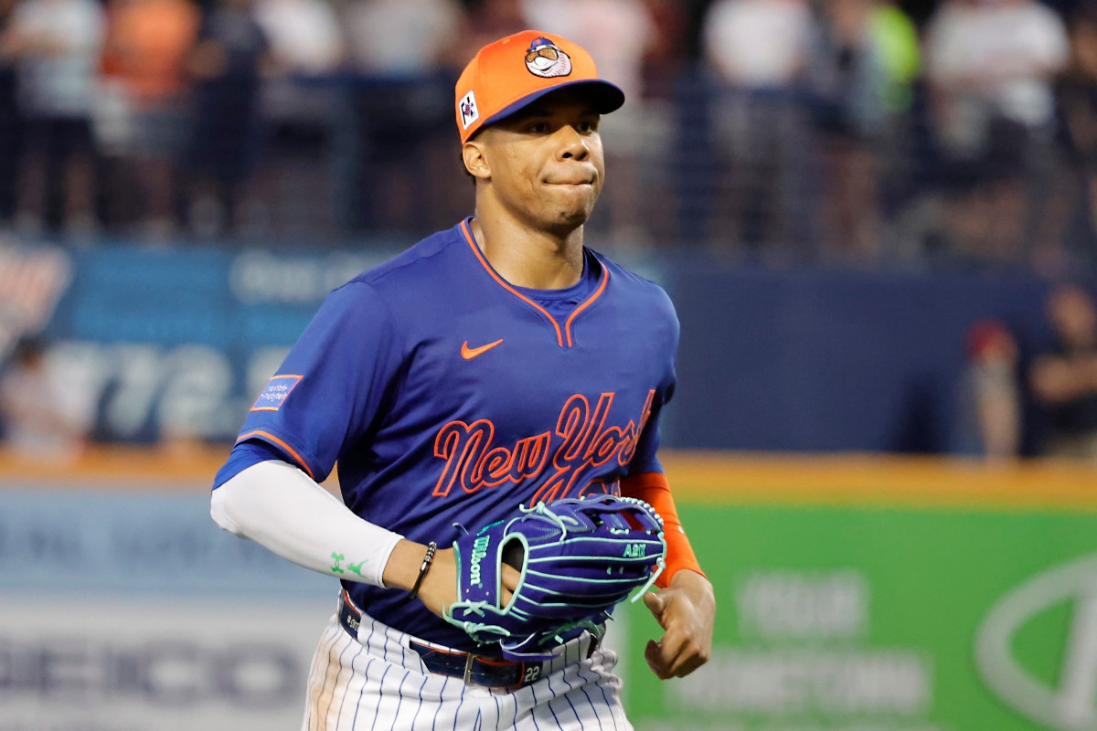 Yankees quietly gave Juan Soto his AL Championship ring Friday in a hallway
