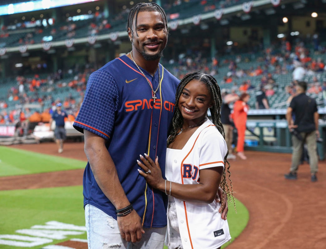 Simone Biles' Husband Reacts to Major Awards News