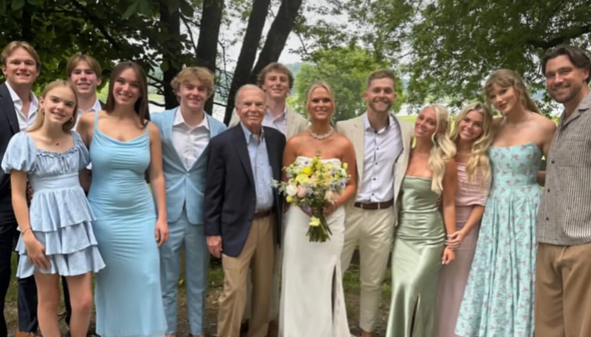 Taylor Swift And Travis Kelce Wedding Guests During 'Enchanted' Weekend in Tennessee