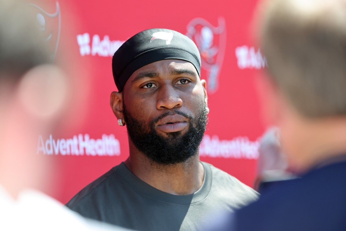 'He's Still Got That Hunger!' Buccaneers' Yaya Diaby Praises Newcomer Haason Reddick