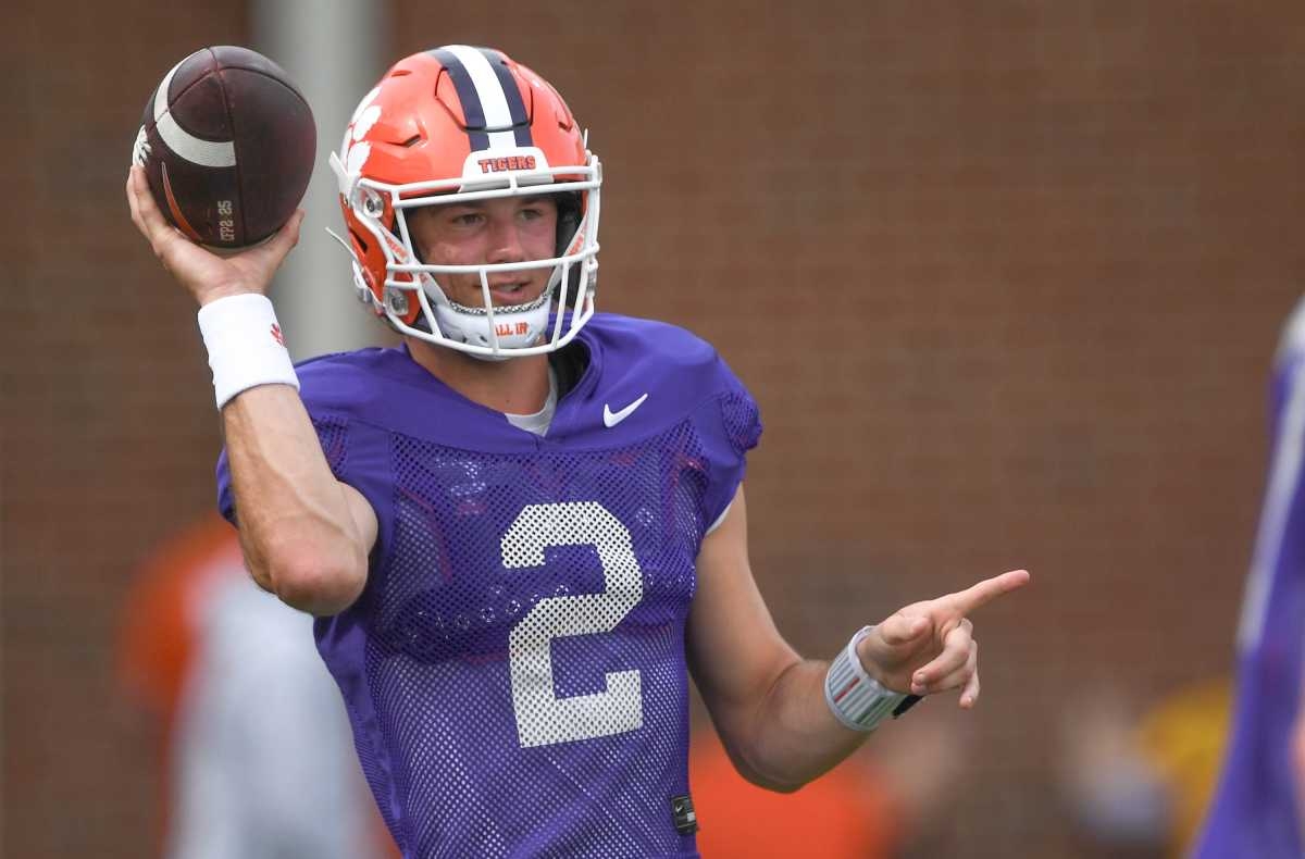 Cade Klubnik Shifts His Attention to $275 Million NFL QB After Studying Patrick Mahomes
