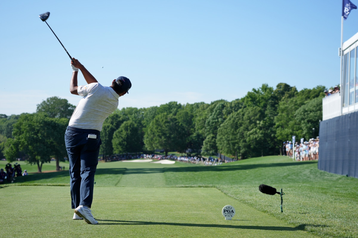 $30 Million Golfer Receives Personal Message from PGA Tour