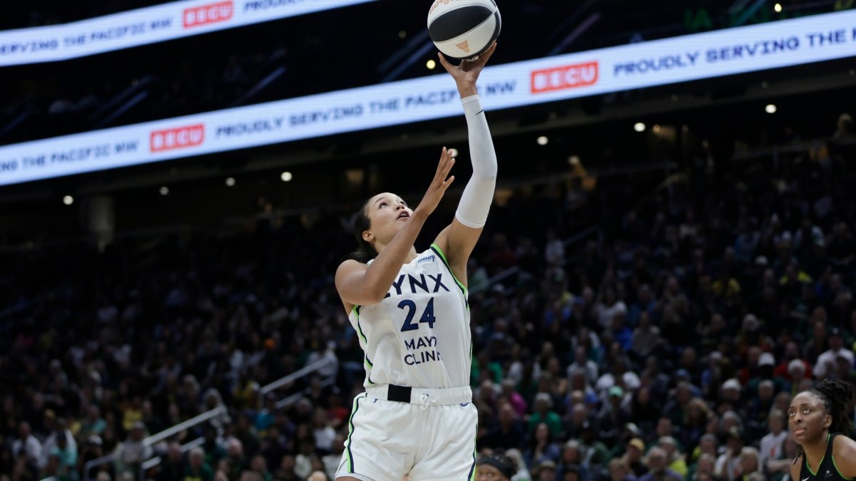 Minnesota Lynx Suffer First Stumble
