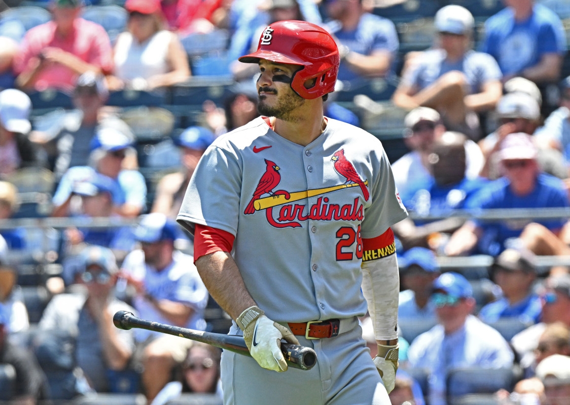 Cardinals' Arenado Asks to be Moved Down in Lineup