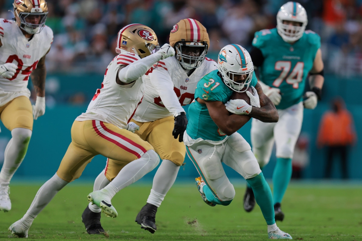 49ers' Mustapha Appears Ahead of Schedule in Injury Recovery