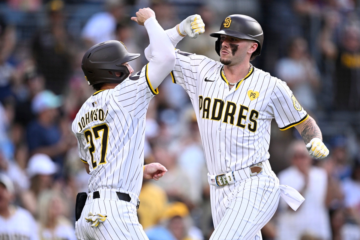 Padres Acquire Bryce Johnson From Pirates