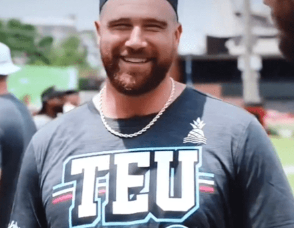 Travis Kelce's Appearance With 3-Time Former NFC Pro Bowler Turns Heads Tuesday