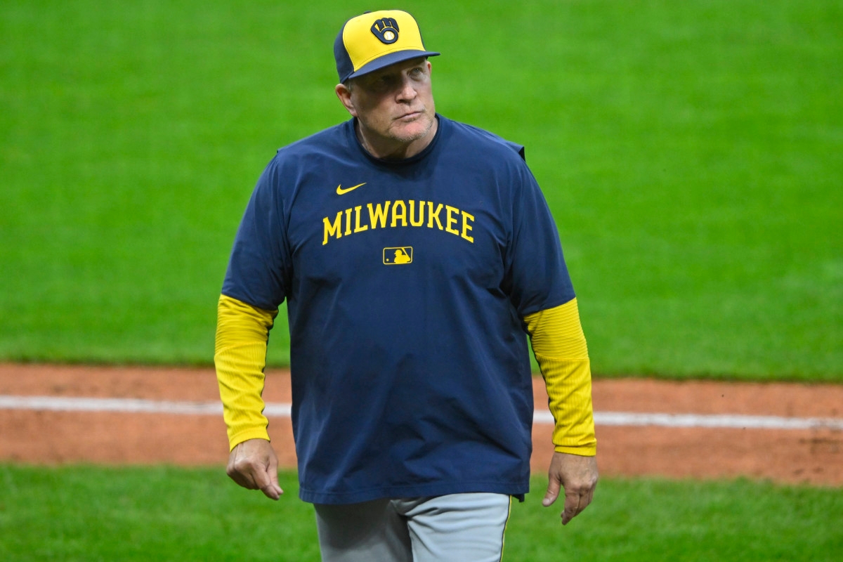 4 Early Trade Targets For Brewers To Boost Anemic Offense