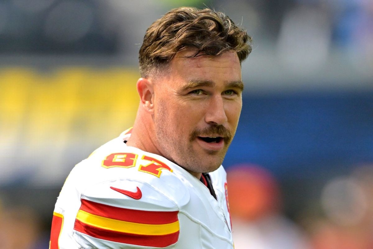 Travis Kelce Makes Appearance in Official 'Happy Gilmore 2' Trailer