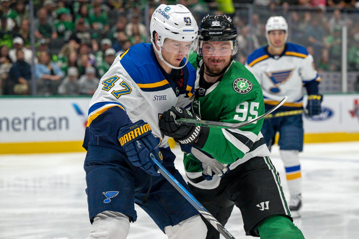 NHL Star Forced Into Sudden Retirement After Devastating Injury