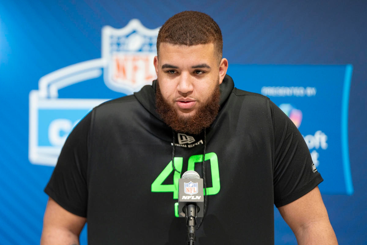 Eagles Add Former Clemson Standout Who Grew Up Bleeding Midnight Green