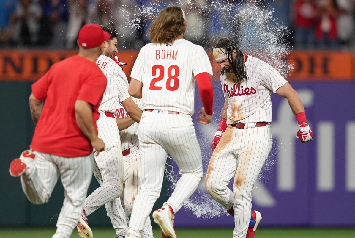 Phillies Make $800,000 Announcement During Win Over Cubs