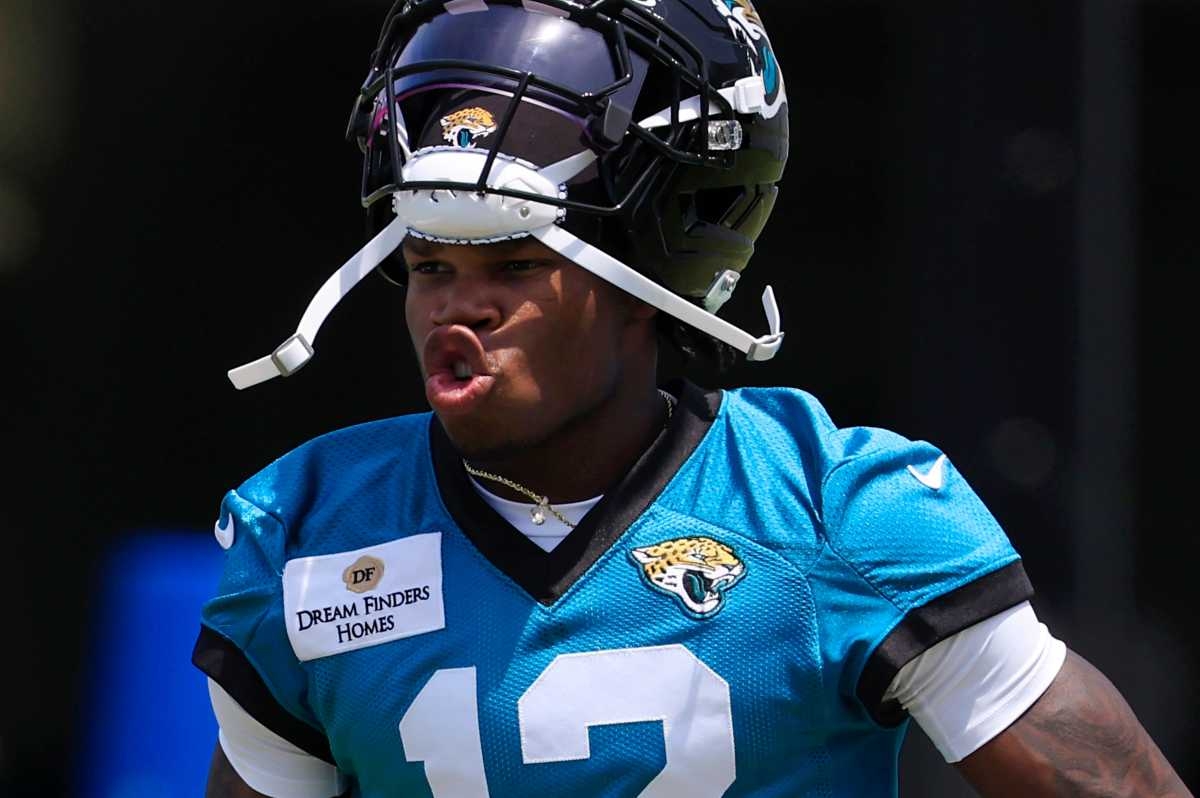 Travis Hunter Catching Attention Over Future Implications With Contract