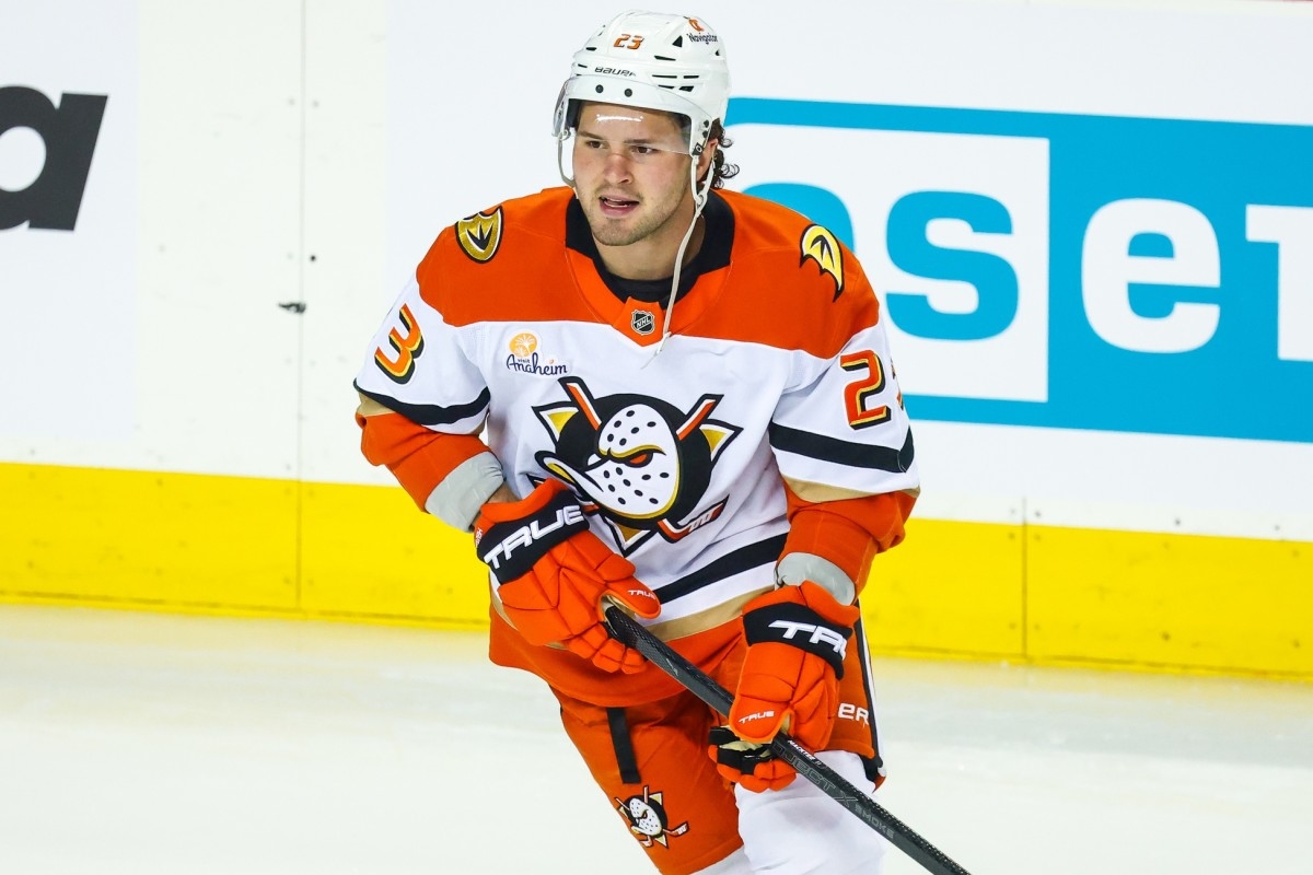 NHL Insider Reveals Big Update on Ducks' Mason McTavish