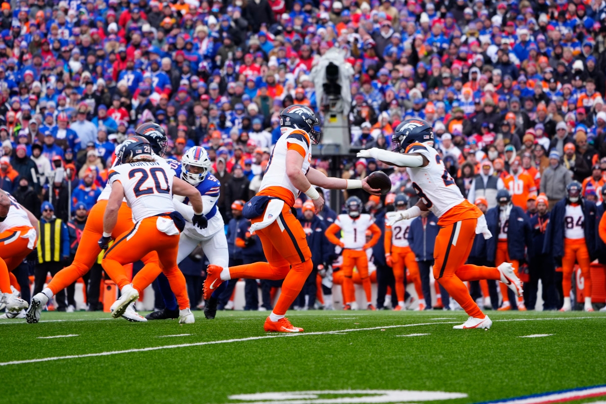 Trade Idea Lands Broncos 5x 1,000-yard Receiver Terry McLaurin