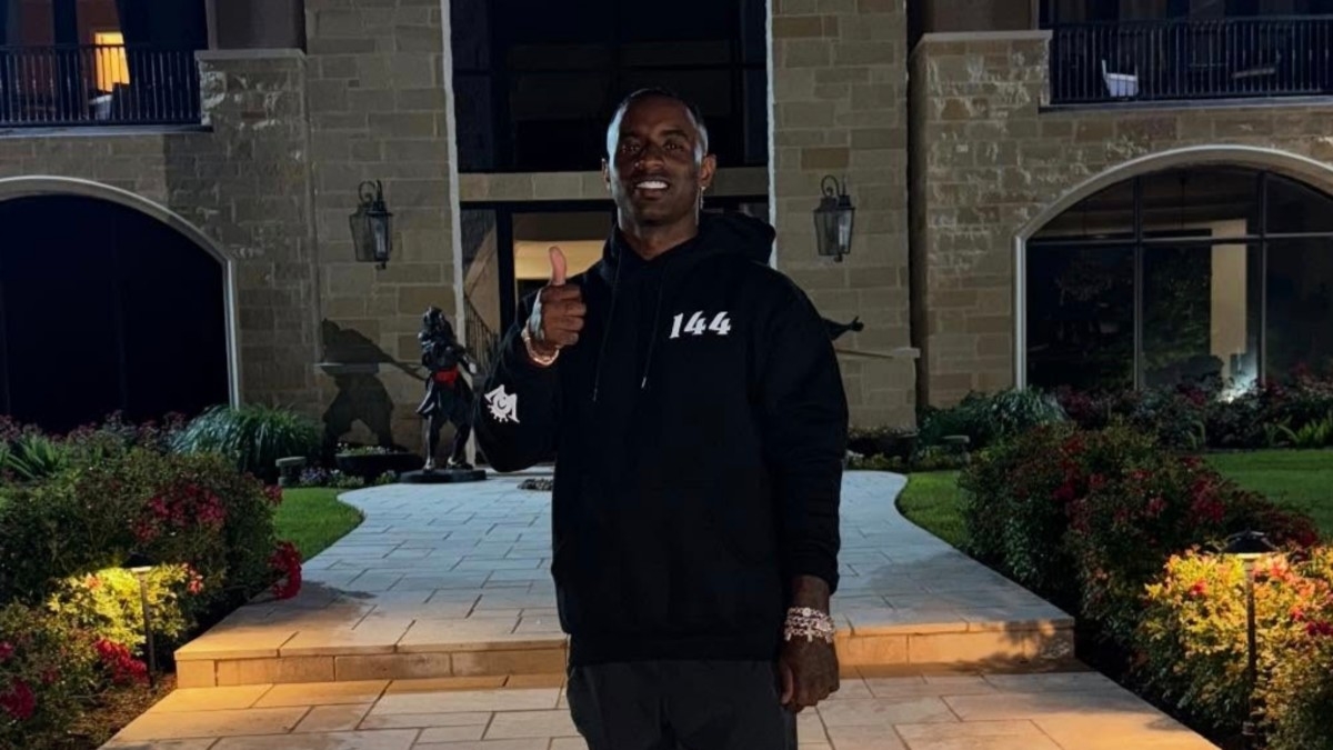 Deion Sanders' Son Makes Major Nike Announcement