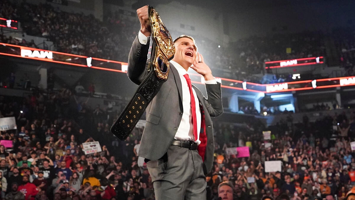 'WWE Raw' Ends in Shocking Fashion With New Champion