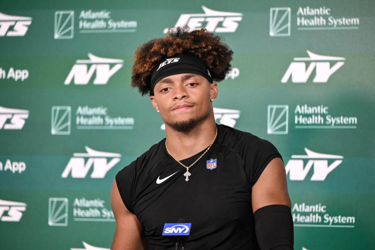 Sauce Speaks Out On Jets QB Justin Fields as Matchup Nightmare