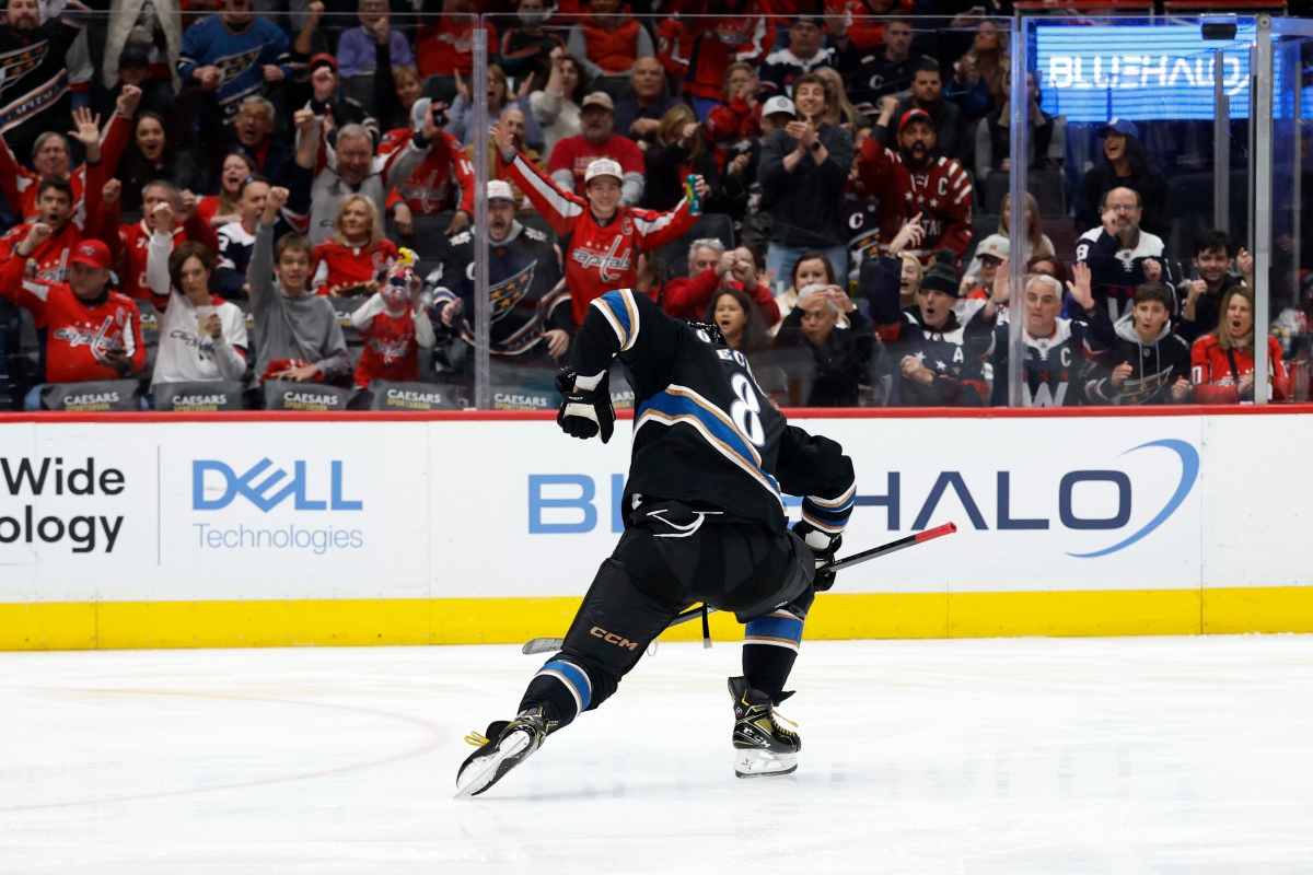 Alex Ovechkin's Pregame Exchange with Rapper Juicy J Goes Viral