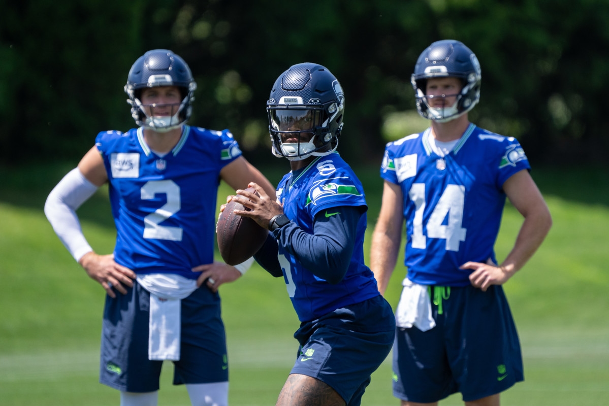 Jalen Milroe Surges Past Former NFL Starter on First Seattle Seahawks Depth Chart