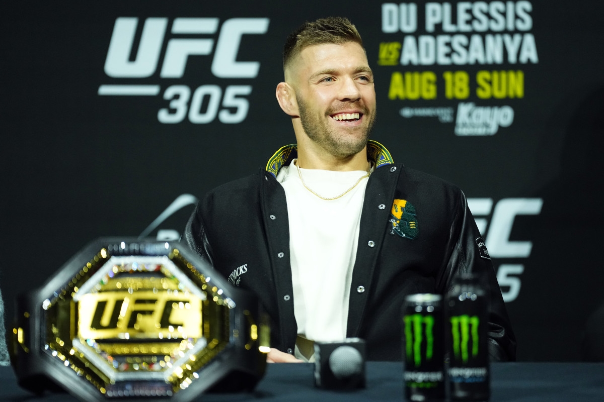 Dricus Du Plessis Sends Explicit Response to Contender Ahead of UFC 319
