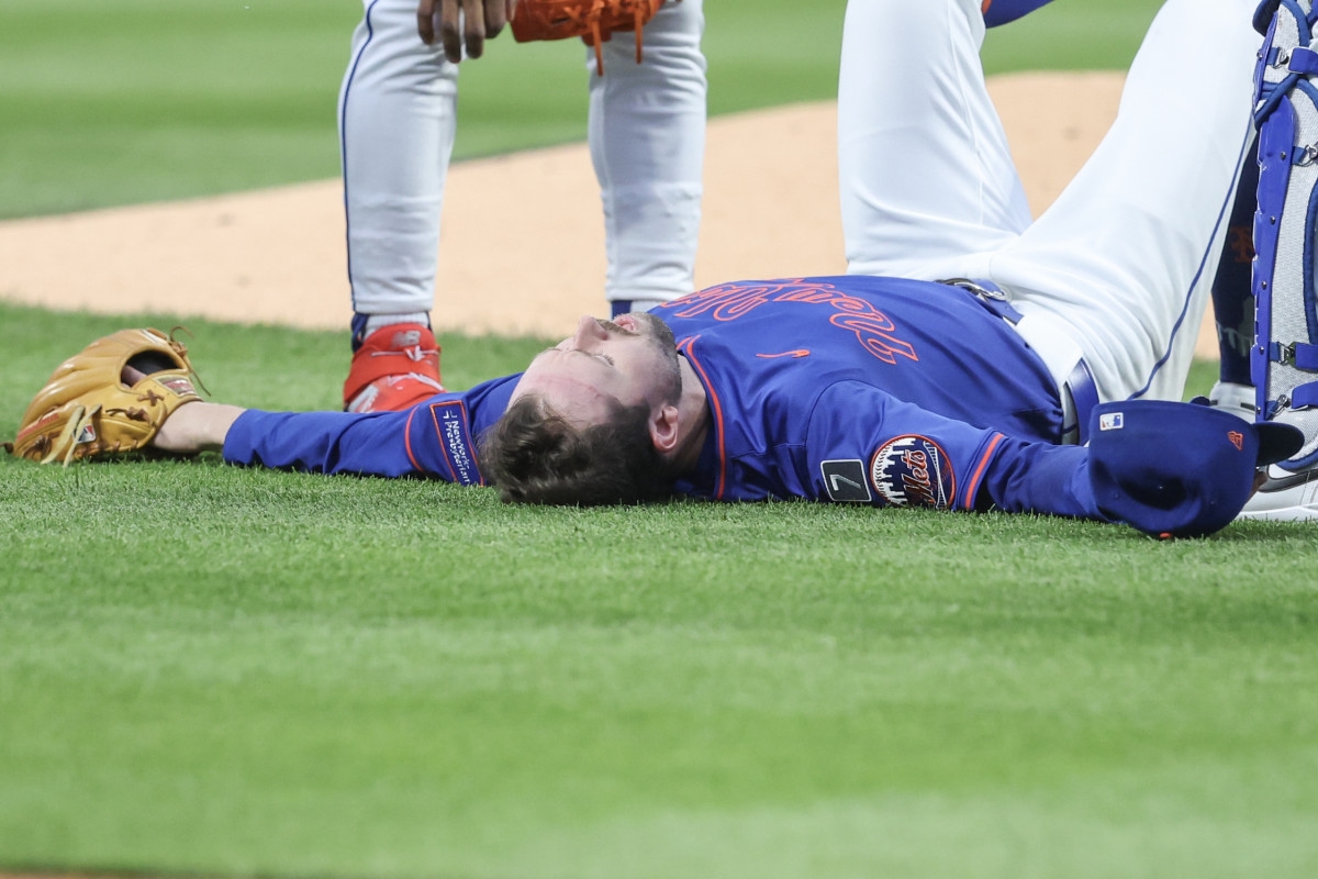 Mets Predicted to Trade For $56 Million Pitcher After Griffin Canning Injury