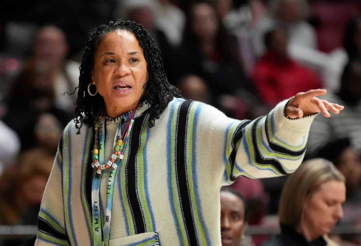 Dawn Staley's Message to Atlanta Dream Star After Chicago Sky Game
