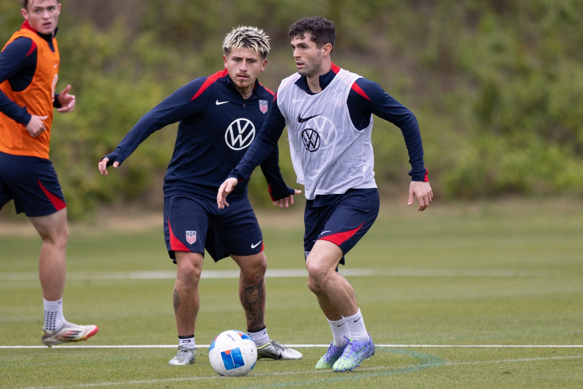 Diego Luna Sidelines Top USMNT Star - Donovan's Bold World Cup Call