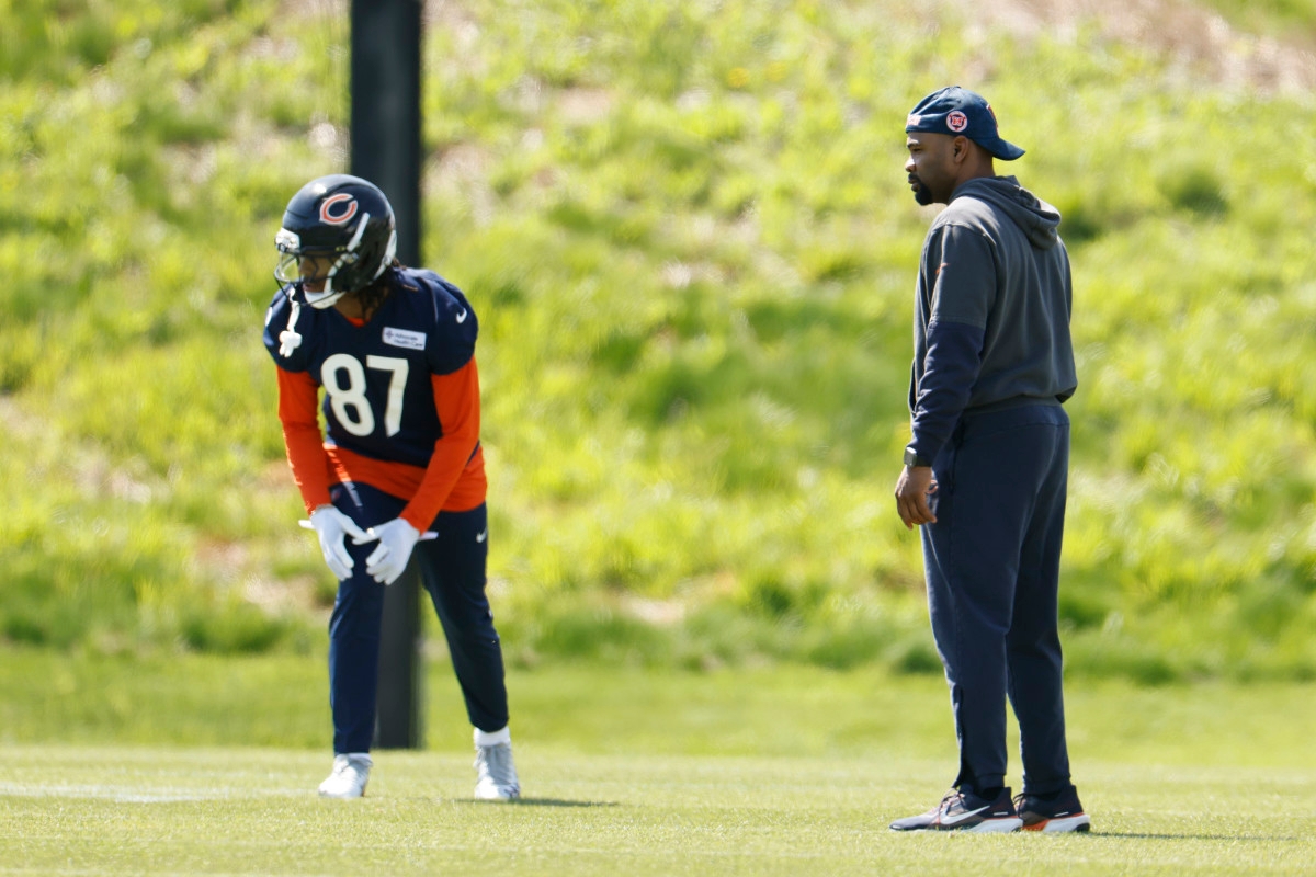 Bears Coach Confirms Luther Burden III Will Get Opportunity to Beat Out Former Pro Bowler for Spot