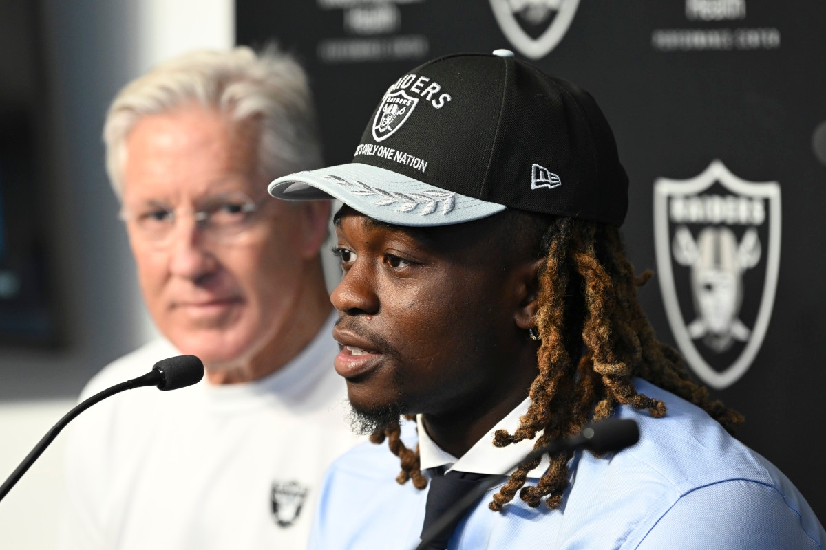 Raiders Reportedly Using Ashton Jeanty in Unique Role at OTAs