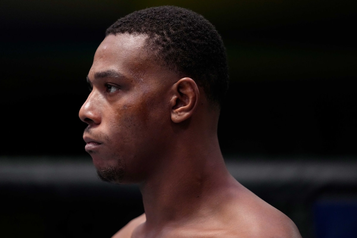 Exclusive: Jamahal Hill Reveals What the UFC Light Heavyweight Division Is Missing