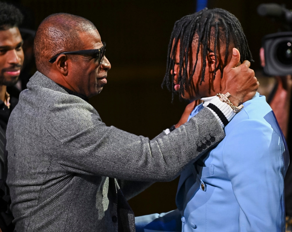 Deion Sanders drops cryptic message to Travis Hunter as wedding nears