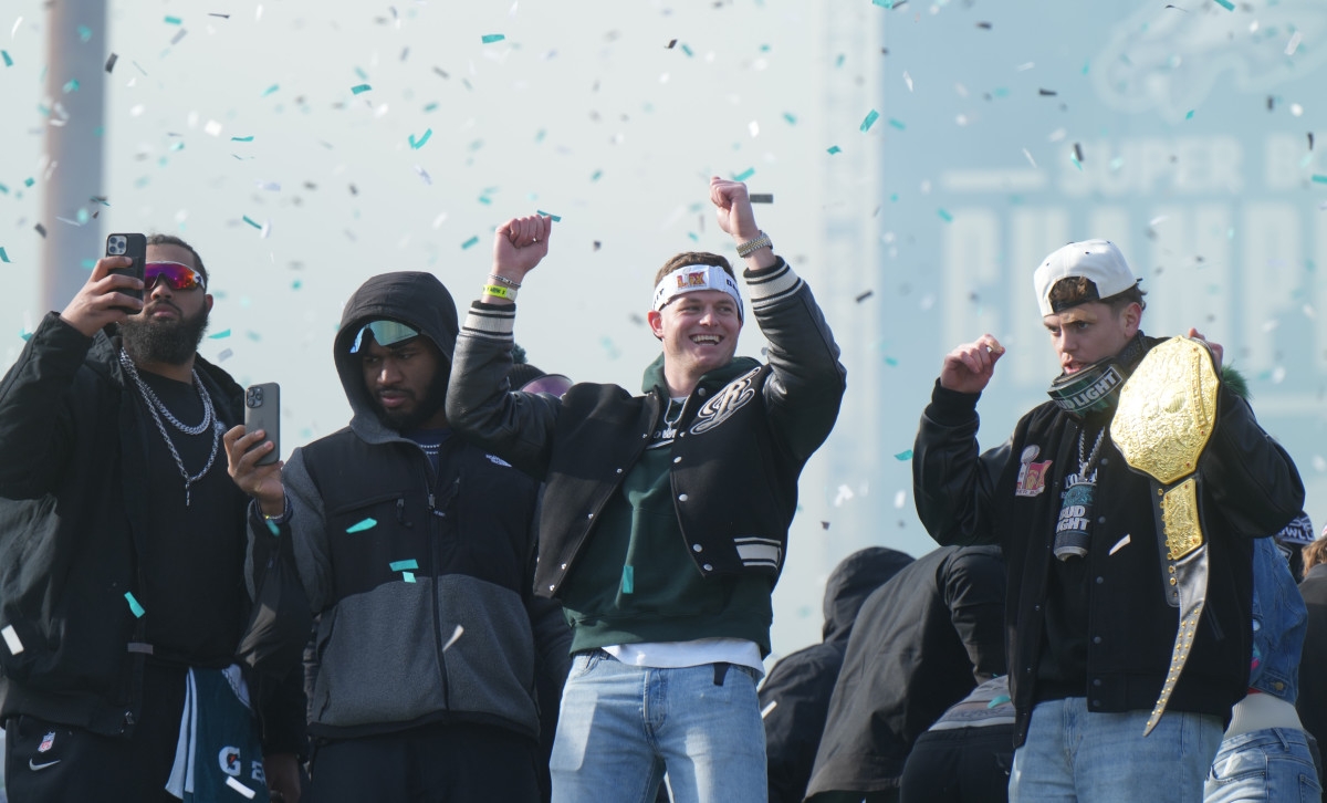 Eagles' 'Exciting Whites' Turn Championship Buzz Into Chart-Topping Podcast