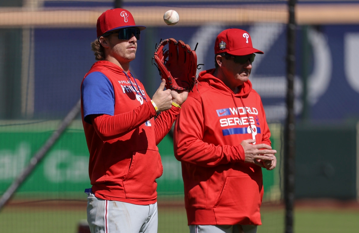 Phillies' Slumping Leadoff Man Bryson Stott Gets Vote of Confidence From Rob Thomson