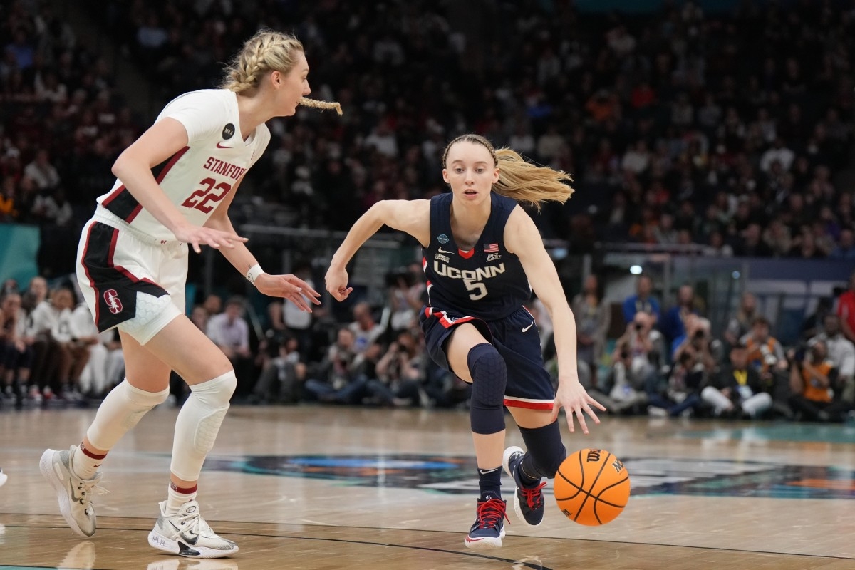 Paige Bueckers, Cameron Brink Turn Heads With Pregame Exchange on Friday