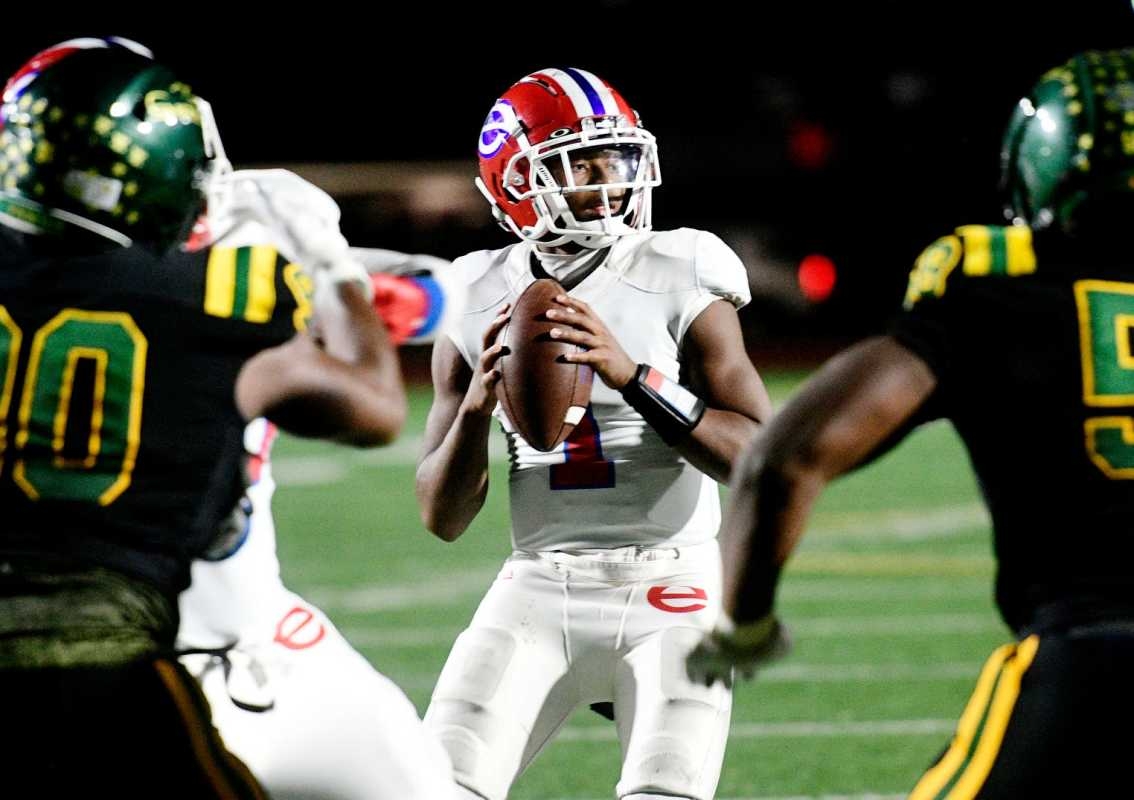 Nation's No. 2 QB Drops Intriguing Recruiting Hint After Four Major Offers