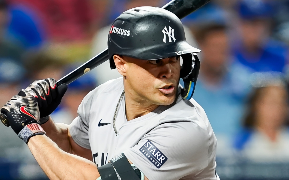 Yankees face lineup questions with Stanton's rehab approaching