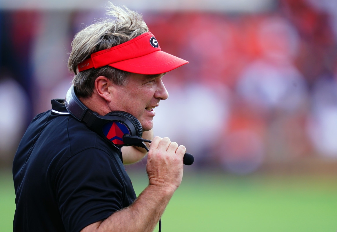 No. 1 College Football Recruit Sends Clear Message After Declining Georgia