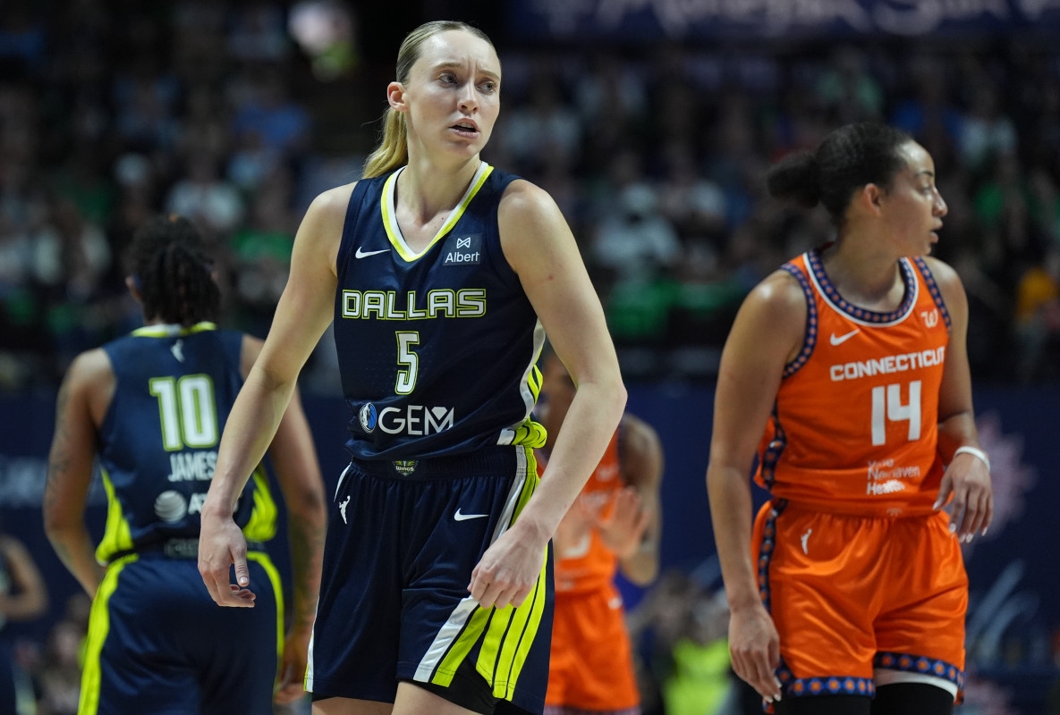 Paige Bueckers Making Air-Tight Case for WNBA Rookie of the Year