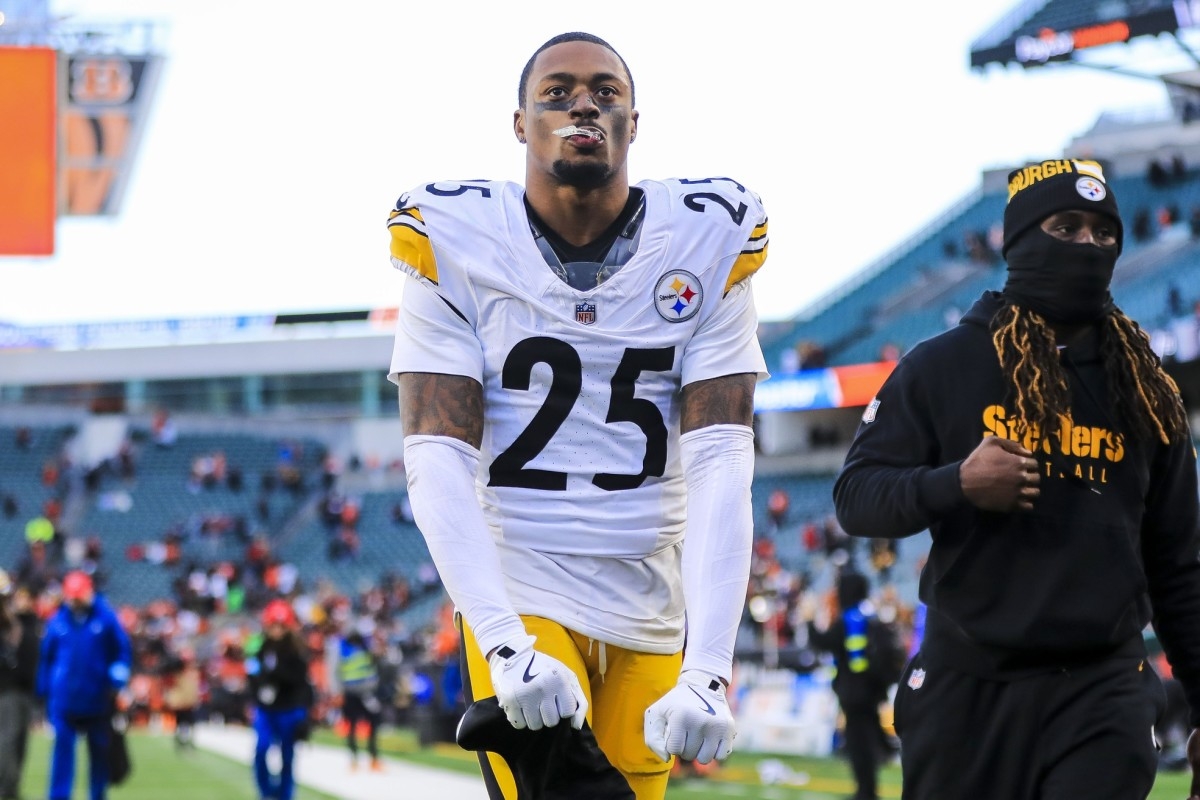 Steelers Reportedly Extend Safety DeShon Elliott
