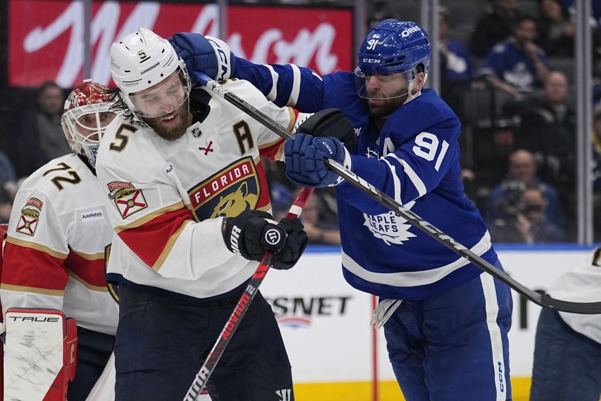 Maple Leafs Surprisingly 'Not Interested' in Signing All-Star: Report