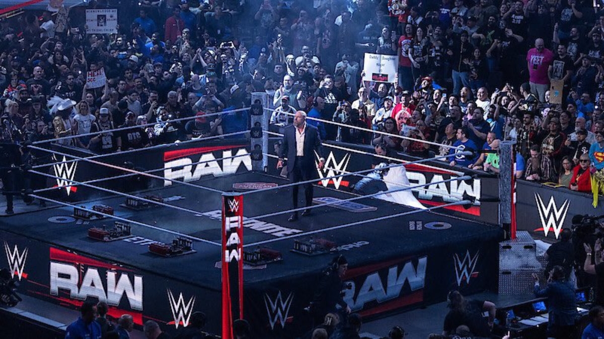 'WWE Raw' Star Isn't Returning Anytime Soon Amid Serious Injury